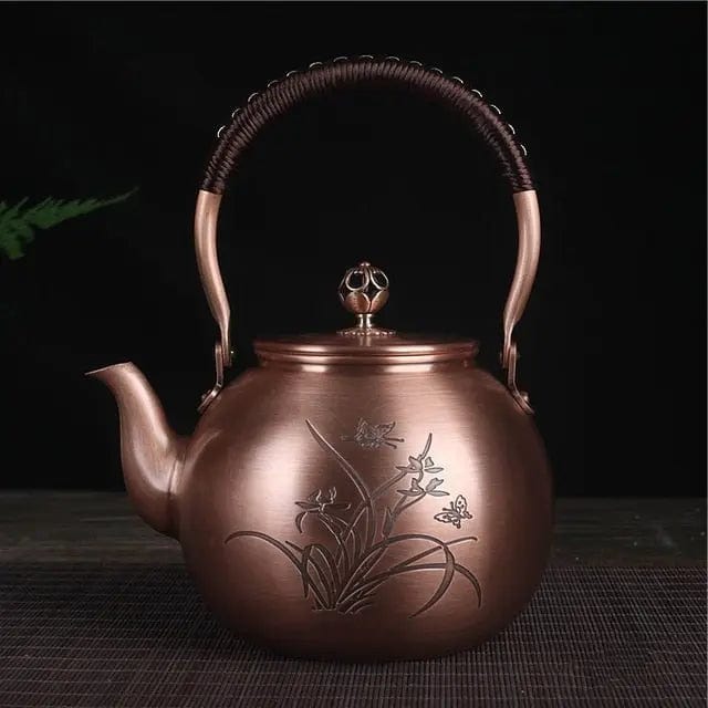 Chinese ronde koperen theepot vlinders 1,5L