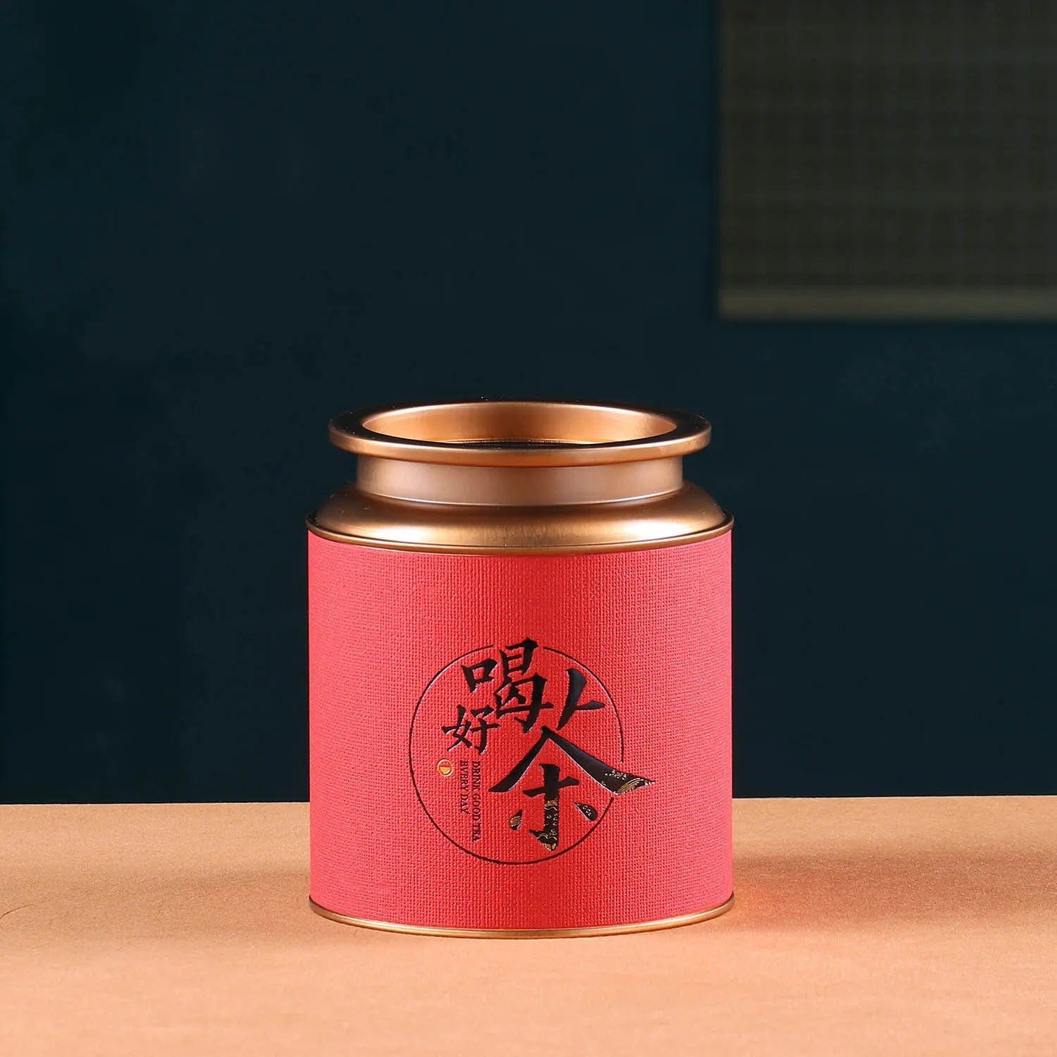 Design theedoos in metaal en Chinese patronen