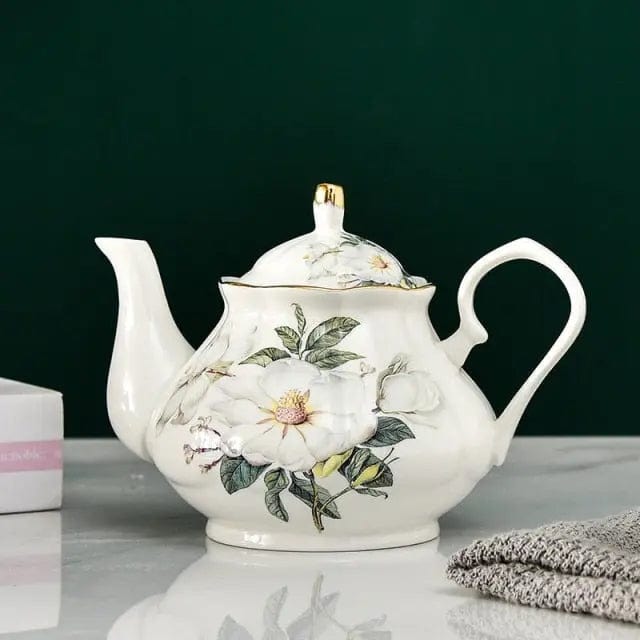 Engelse porseleinen theepot met witte bloemen, 500 ml