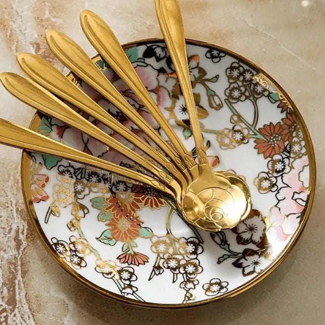 Engelse witte en gouden bloemen porseleinen theeset