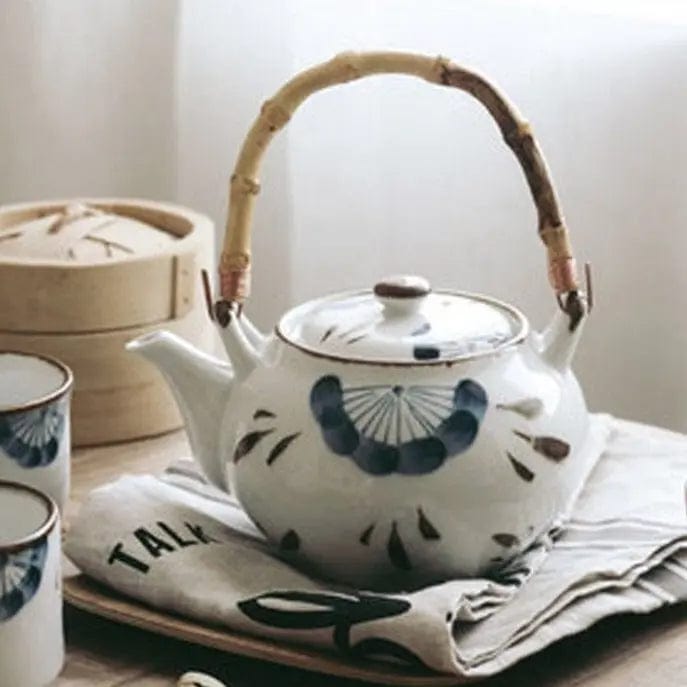 Japanse witte en blauwe porseleinen theepot 500ML