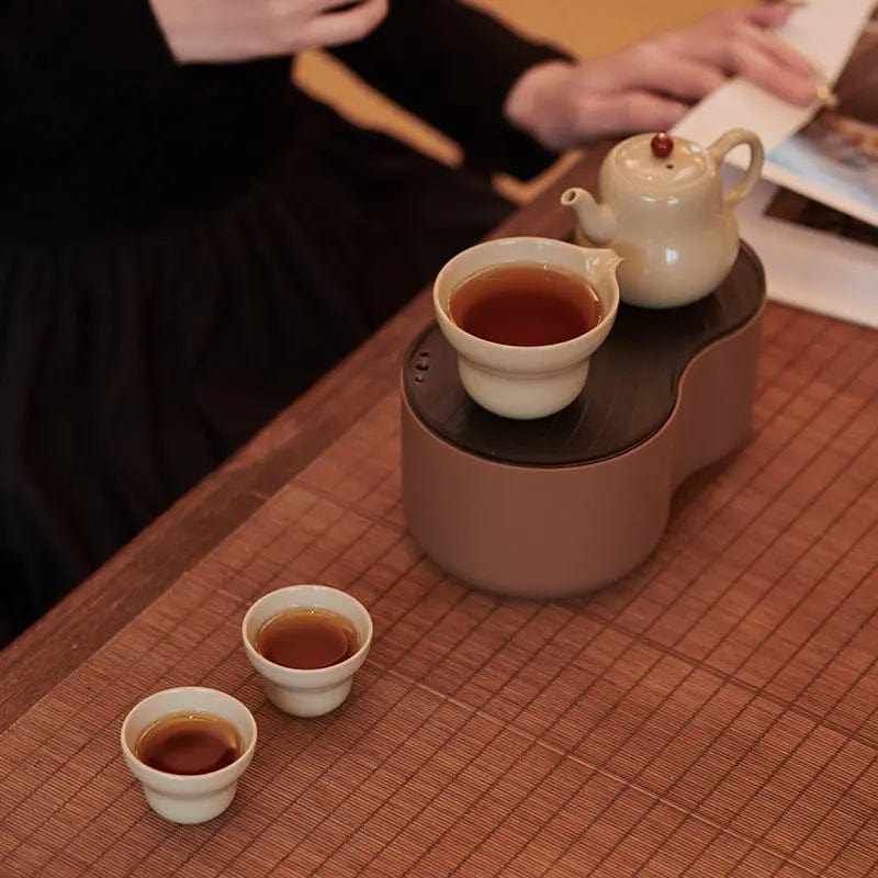 Klein Chinees keramiek theeservies