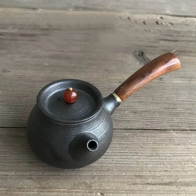 Kleine Japanse zwarte keramische theepot 180 ml