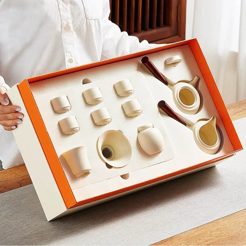 Witte Chinese keramische theeset