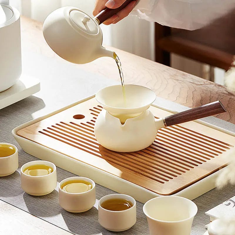 Witte Chinese keramische theeset