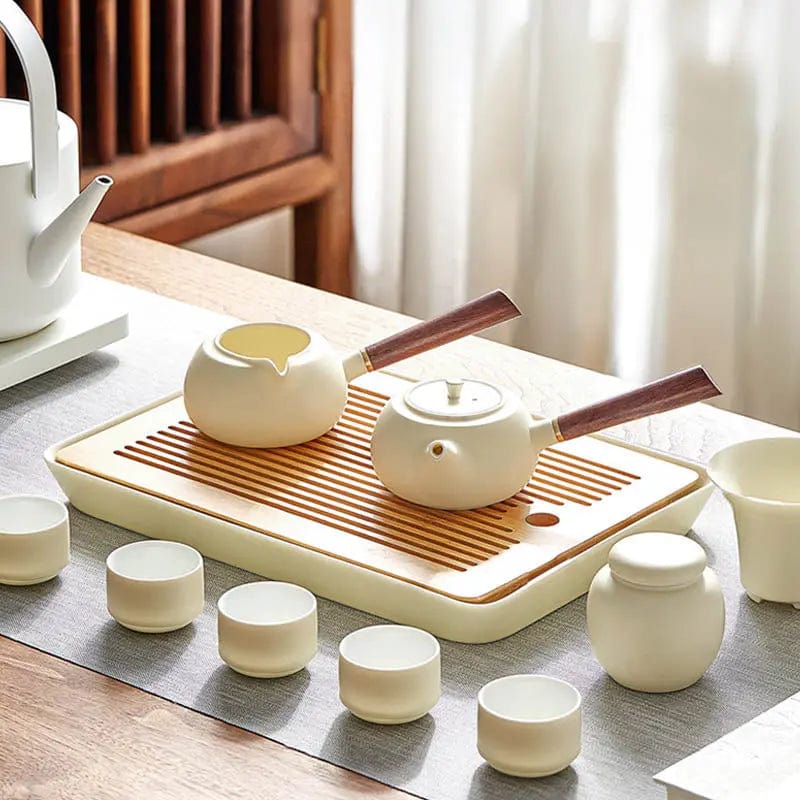 Witte Chinese keramische theeset