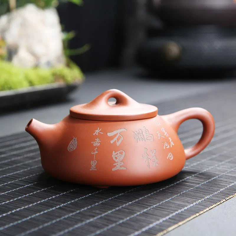 Ongeglazuurde kleitheepot in Yixing-stijl 150 ml – afbeelding 2