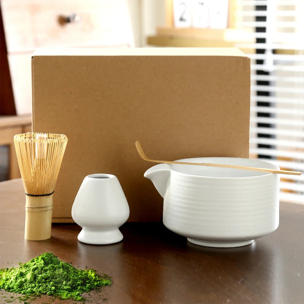 Japanse matcha set 4-delig – kom met schenktuit en garde
