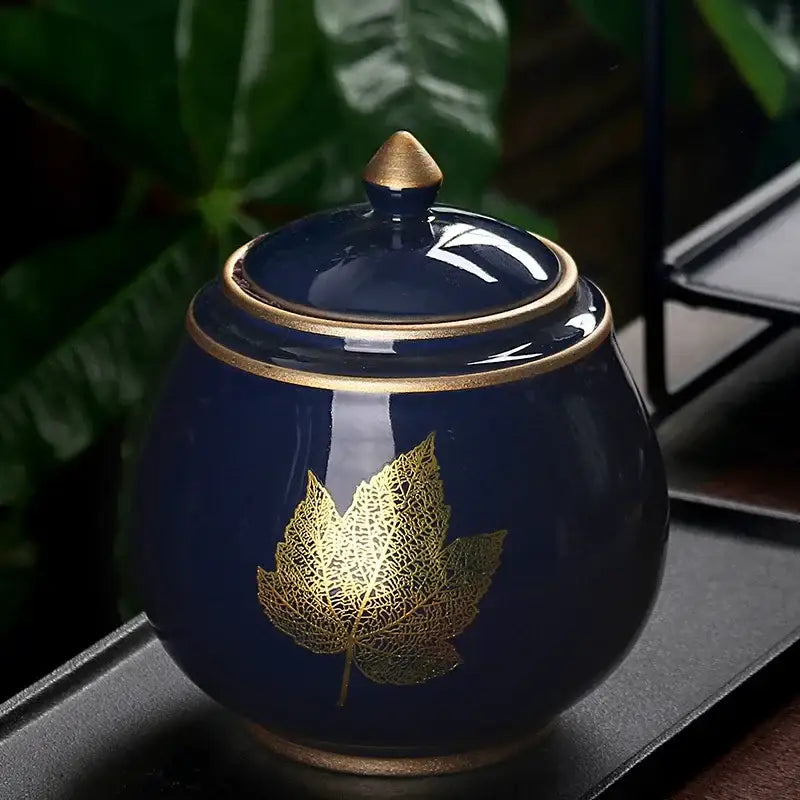 Design theedoos met Japanse motieven