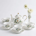 Engelse porseleinen theeset met witte bloemen – theepot 500 ml en 4 kopjes