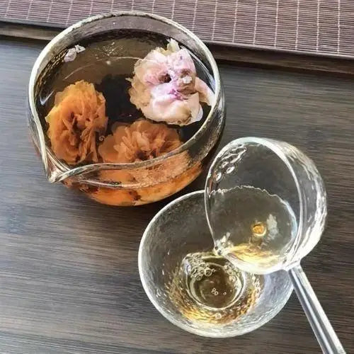 Glazen chawan theekom