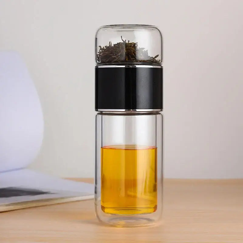 Glazen theefles met omkeerbaar infusiesysteem