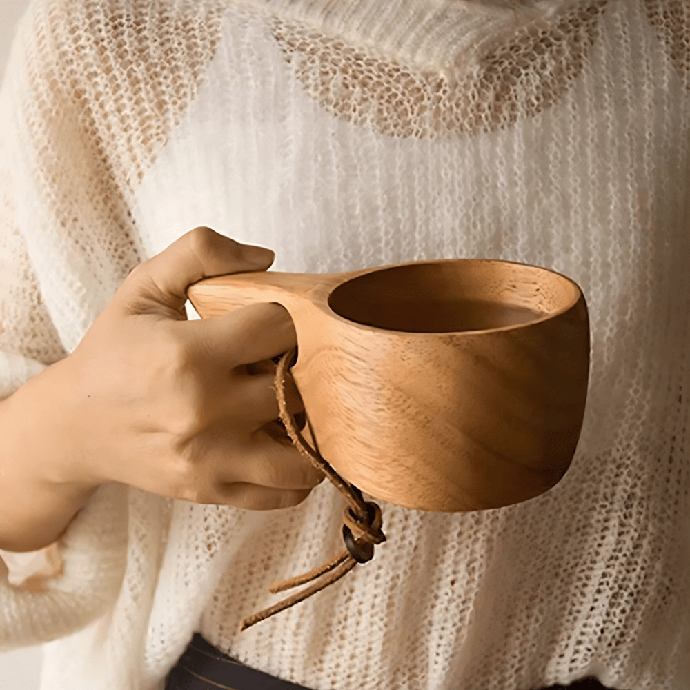 Houten kuksa theekop
