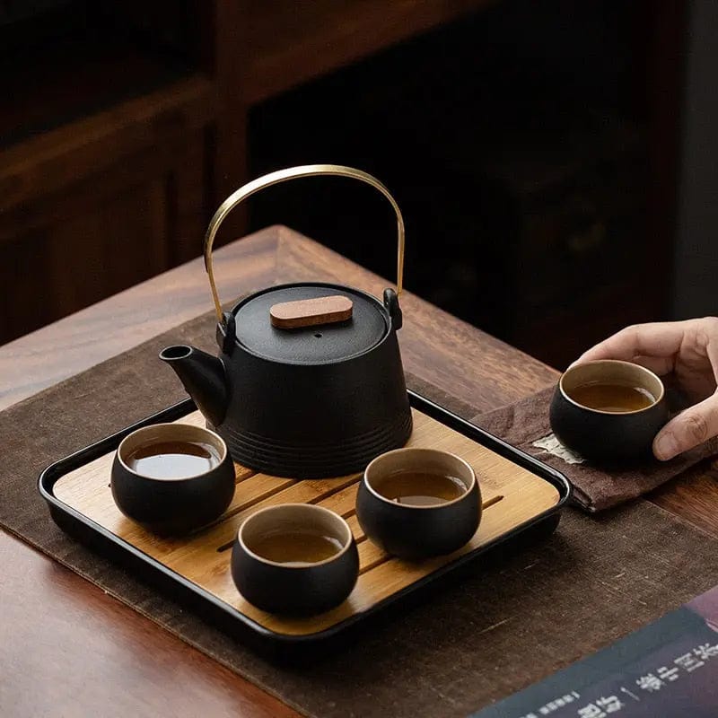 Japans design zwarte keramische theeset