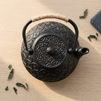 Japanse platte gietijzeren theepot 900 ml met cirkelpatroon