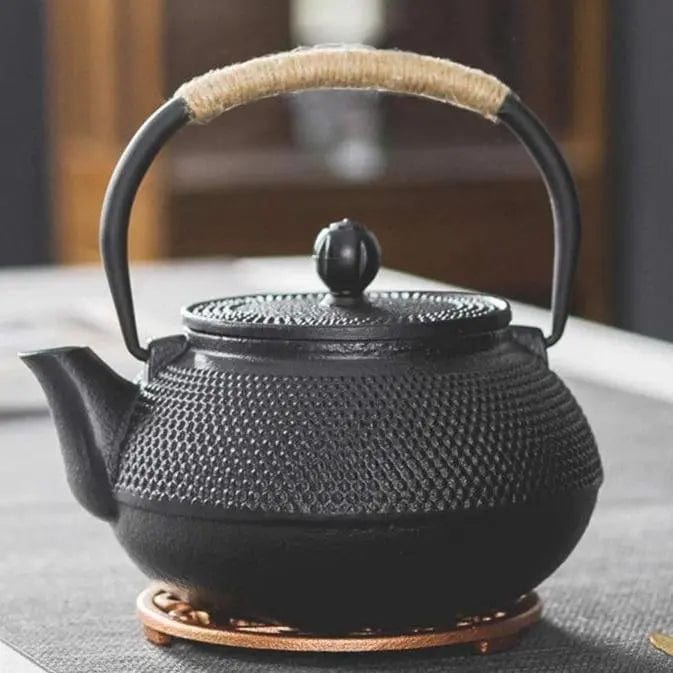 Japanse zwarte geëmailleerde gietijzeren theepot 600ML - 1,2L