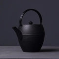Japanse zwarte gietijzeren theepot 1,1L
