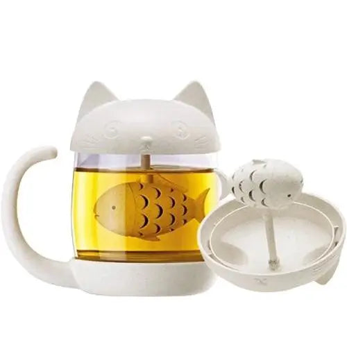 Kat theemok met vis-infuser