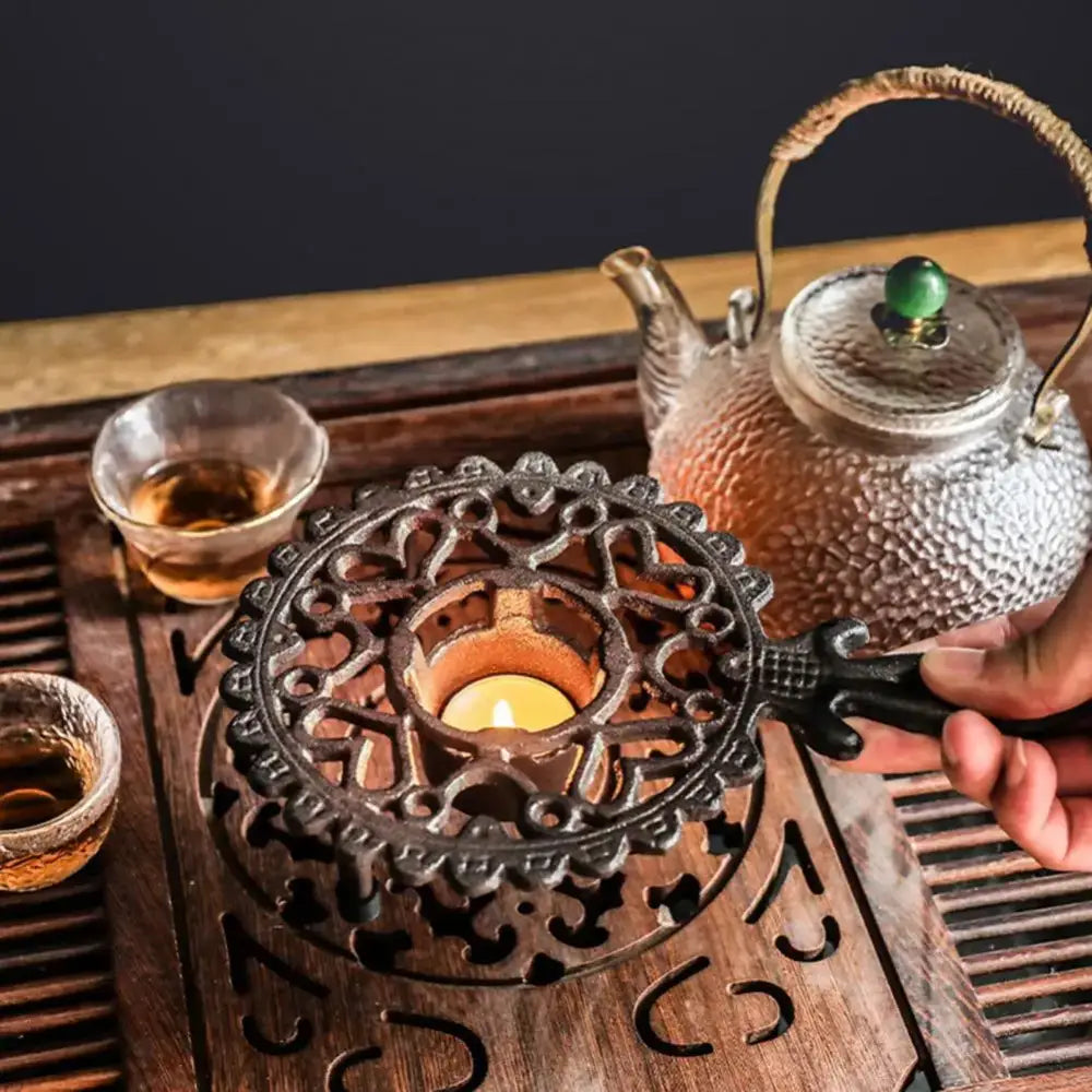Metalen theepot warmhouder voor een waxinelichtje
