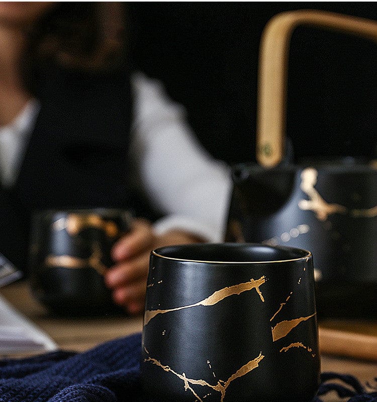 Modern porseleinen theeservies met theepot van 1 liter