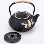 Japanse gietijzeren theepot 800 ml met witte kersenbloemen