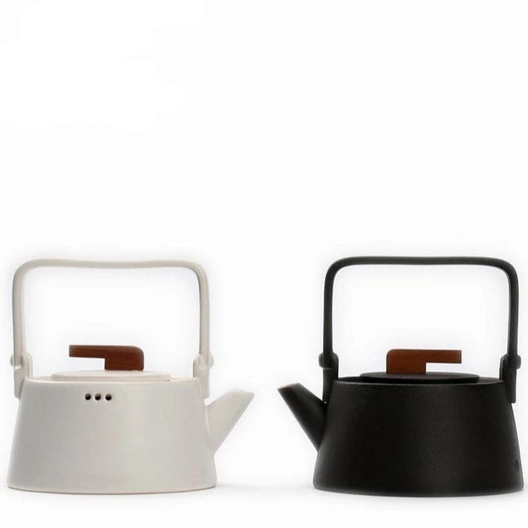 Keramische theepot 800 ml in zwart of wit