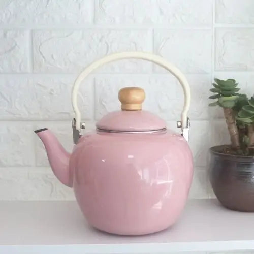 Roze klassieke waterketel 2 liter met emaille afwerking
