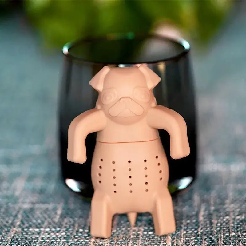 Thee-infuser in hondvorm